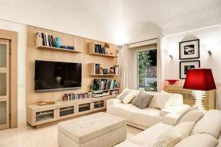 Gocce Villas - Villa Bouganvillea Superb Capri Villa With Views Zewnętrze zdjęcie